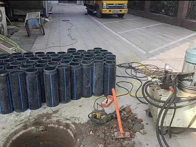 临沭PE置换管厂家 DN315置换管 非开挖管短管置换